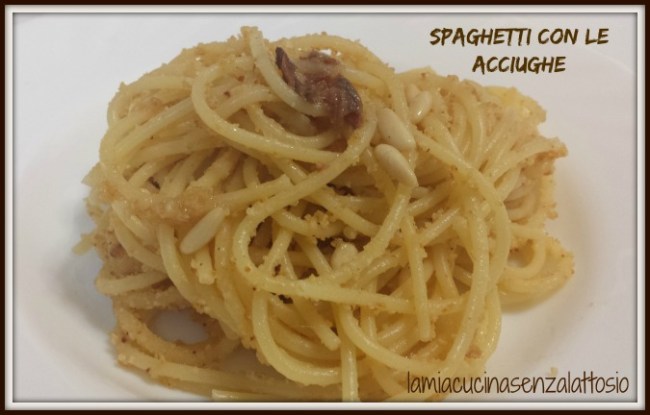 spaghetti con le acciughe
